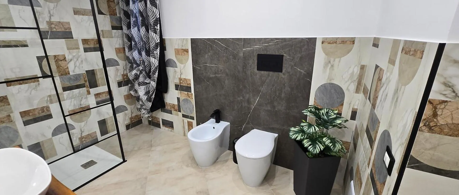 Love hotel The Moon Suite Palermo